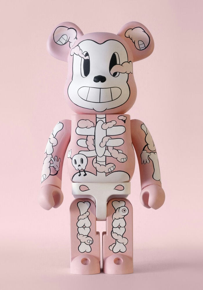 ảnh gấu bearbrick đen