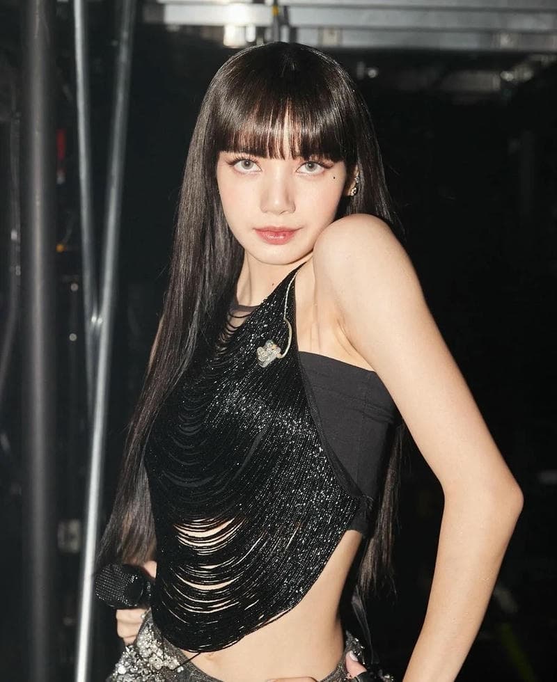 hình nền lisa blackpink