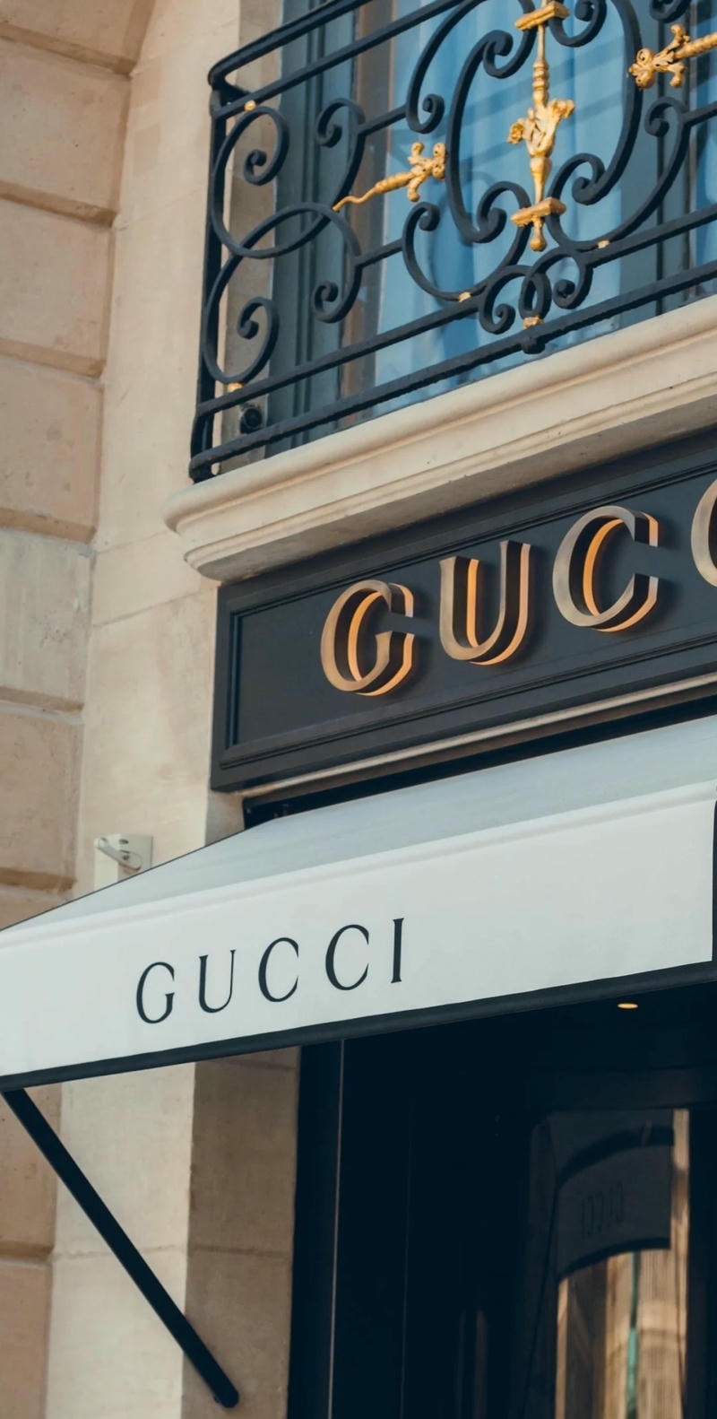 nền gucci đen