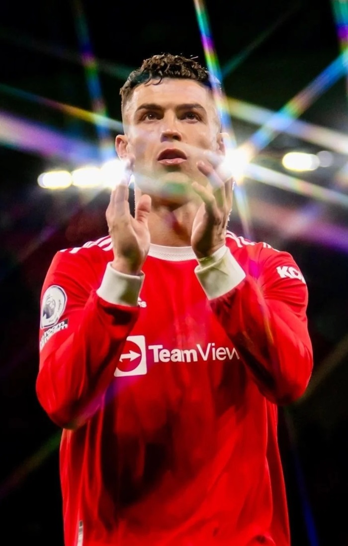 hình nền cristiano ronaldo đẹp