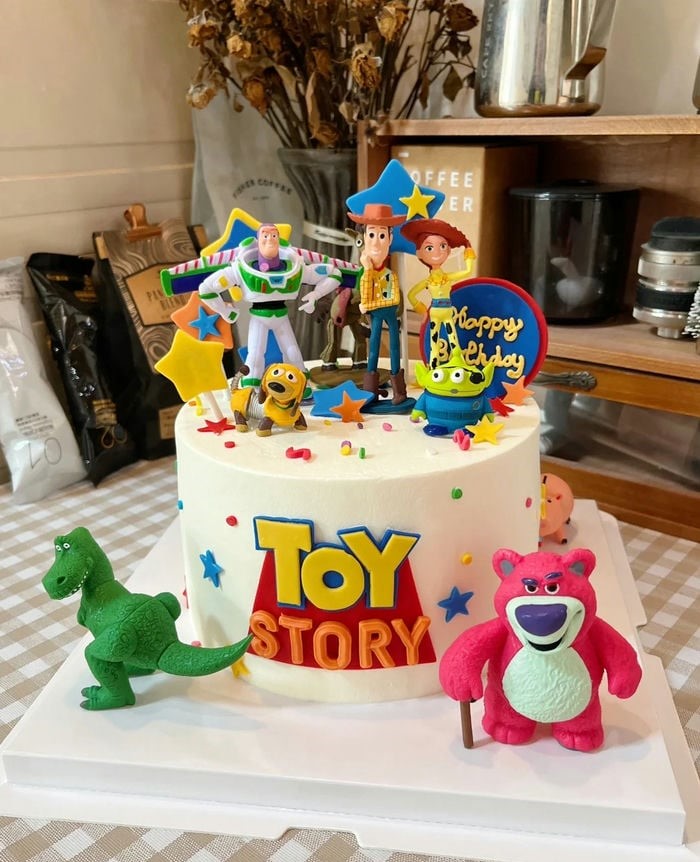 toy story hình nền máy tính gấu dâu