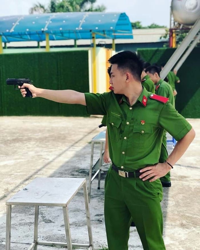 hình ảnh công an hình sự