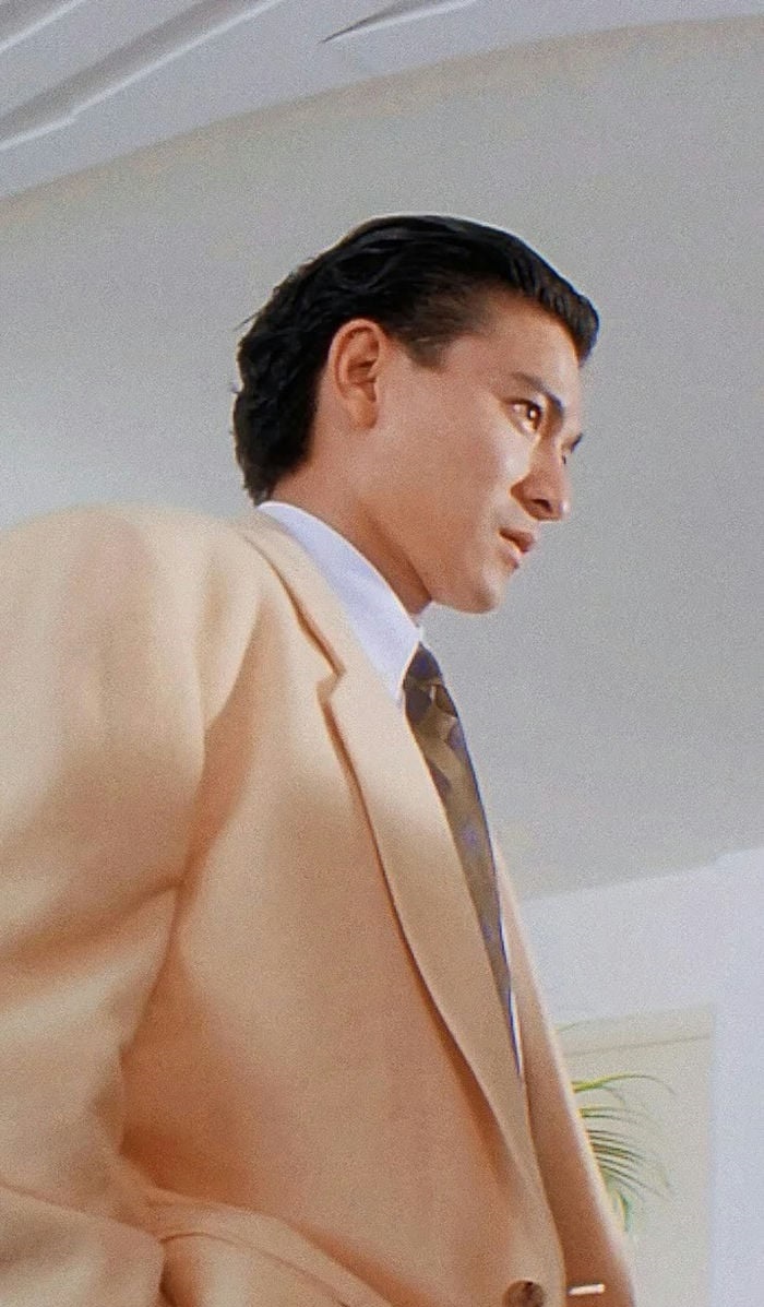 hình ảnh thần bài uy