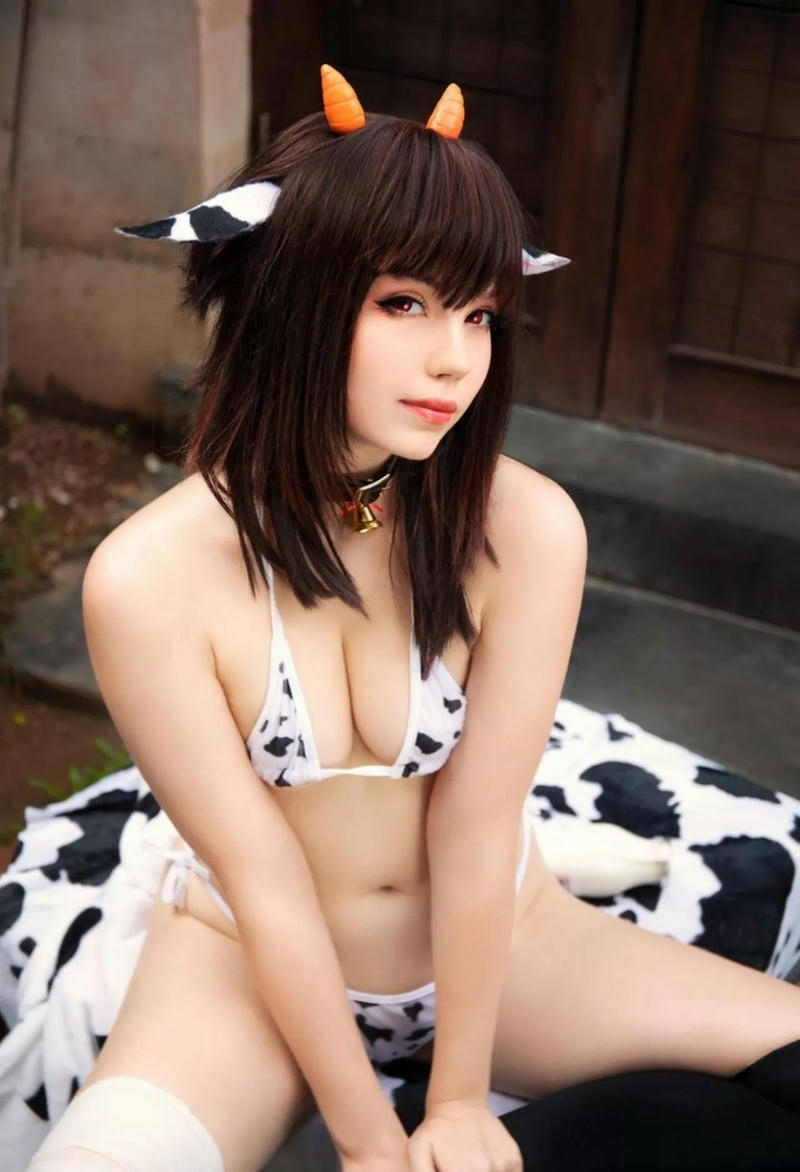 ảnh cosplay bò đáng yêu