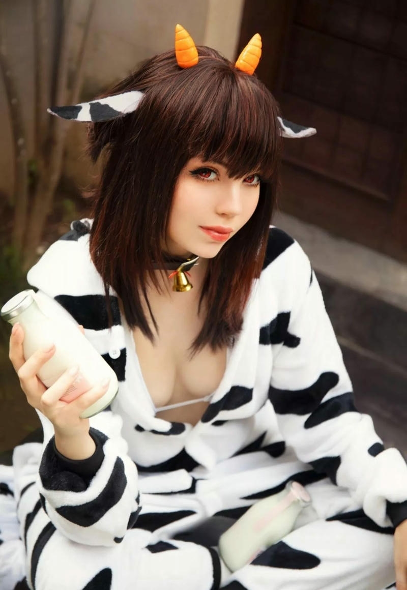 ảnh cosplay bò dễ thương