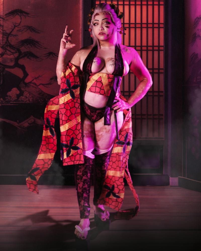 ảnh cosplay daki vú to