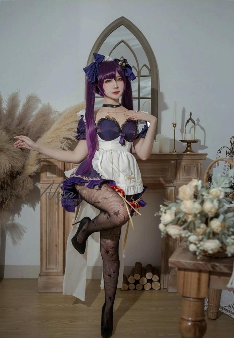 ảnh cosplay genshin khoe ngực