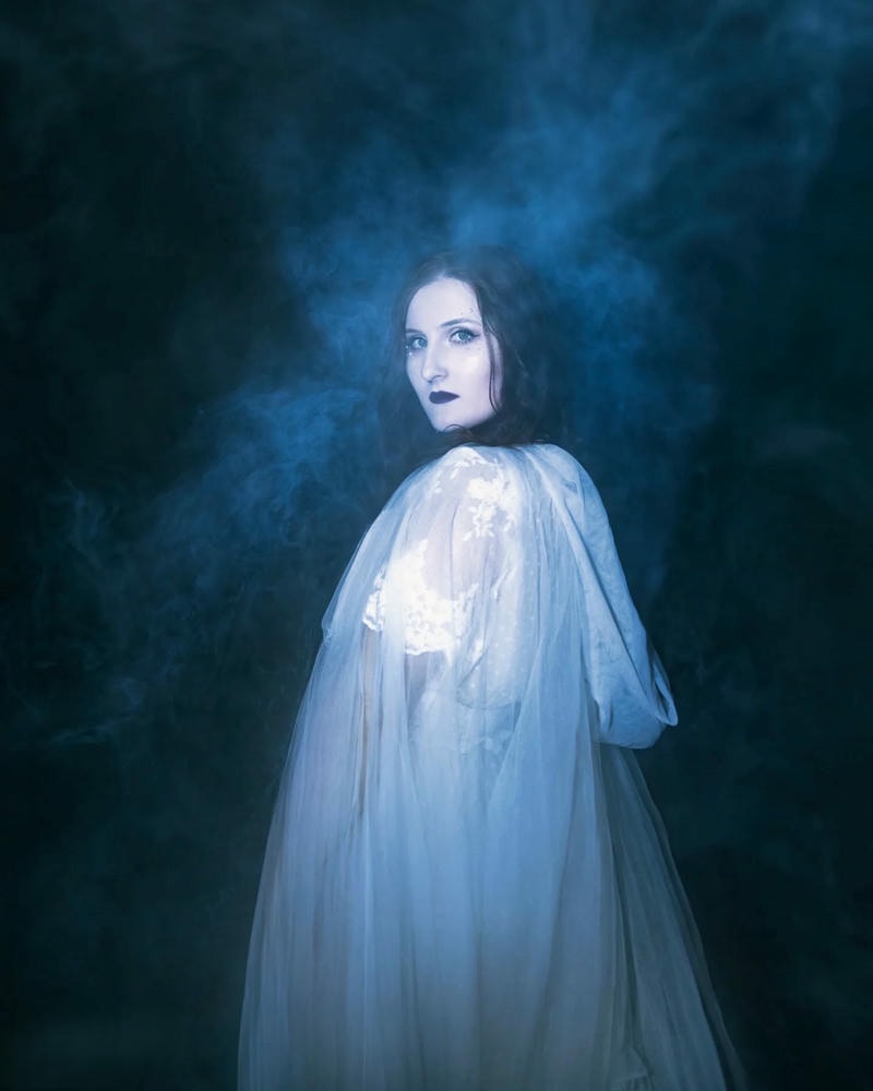 ảnh cosplay ghost xinh
