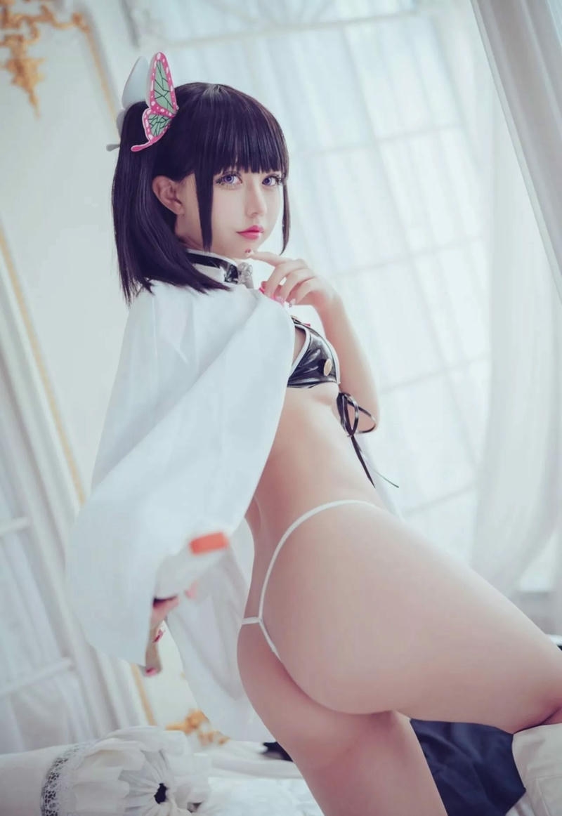 ảnh cosplay kimetsu no yaiba khiêu dâm