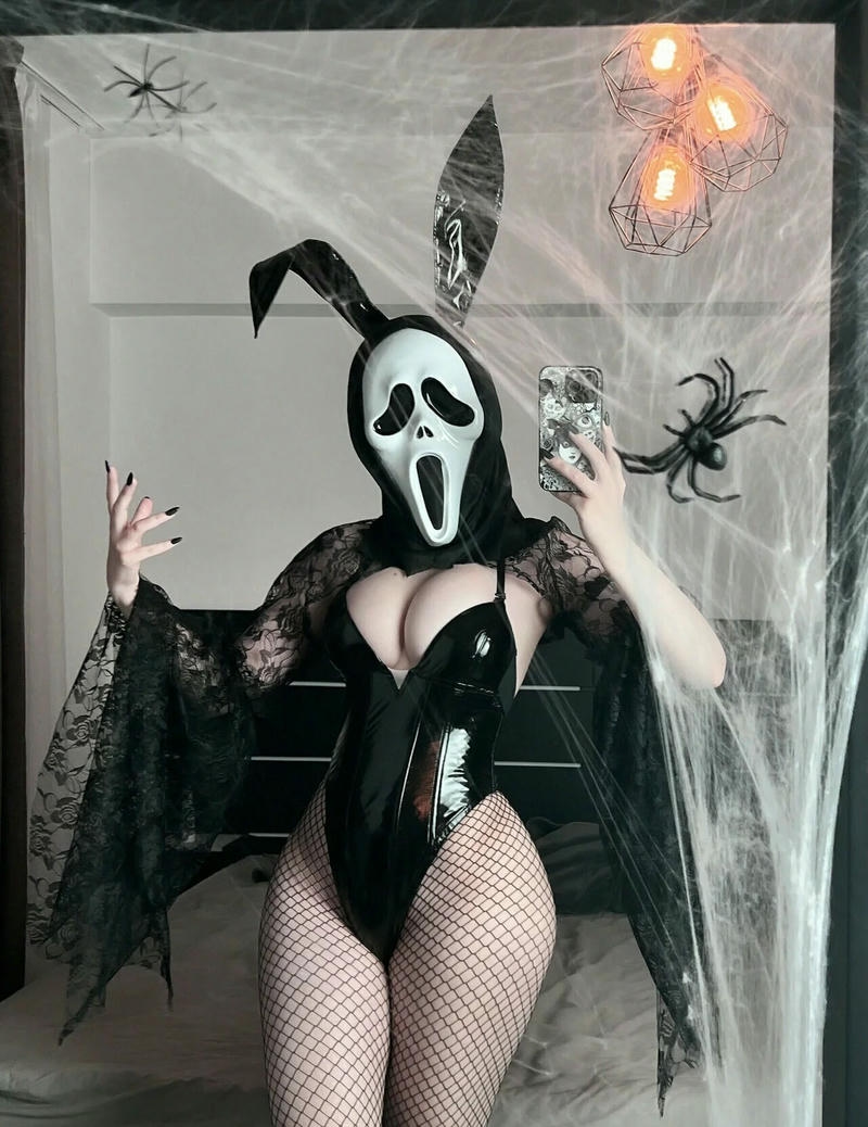 ảnh cosplay ma đáng yêu