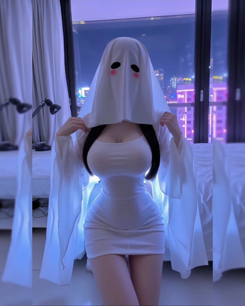 ảnh cosplay ma khiêu dâm