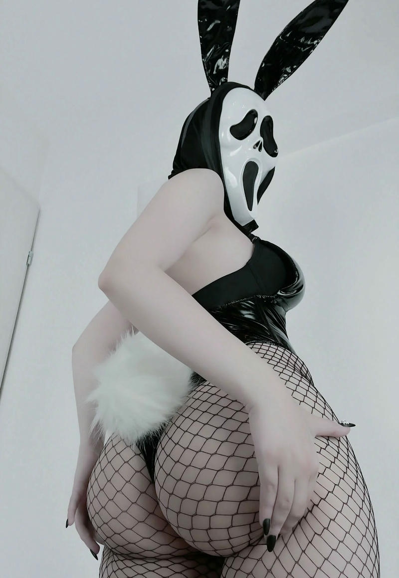 ảnh cosplay ma nóng bỏng