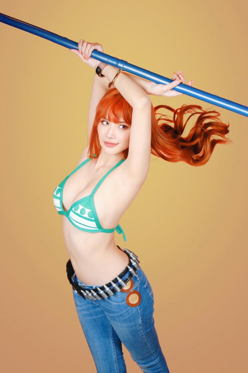 ảnh cosplay nami nóng bỏng