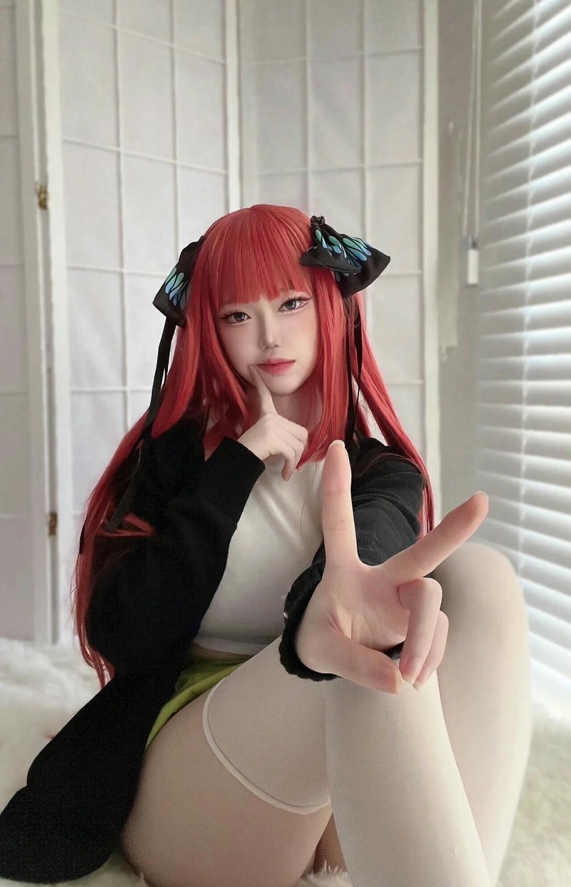 ảnh cosplay nino nóng bỏng