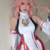 Cosplay yae miko: Cách hóa thân thành nàng pháp sư xinh đẹp
