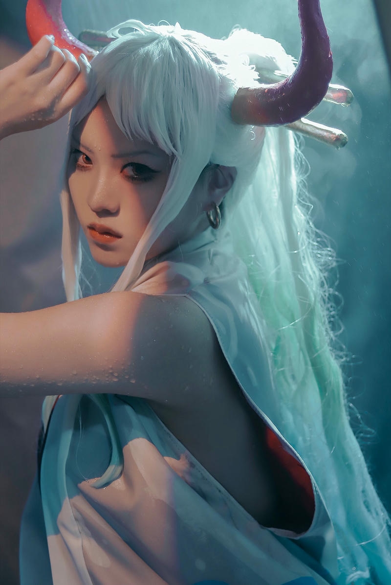 ảnh cosplay yamato dâm