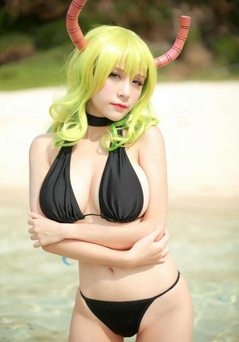 cosplay anime nữ mọng nước