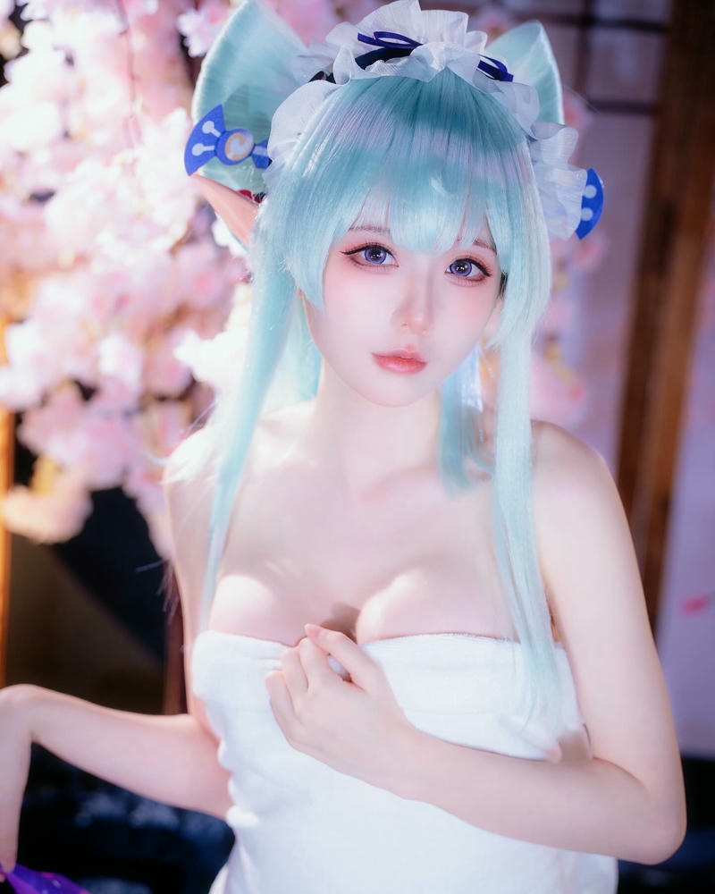 cosplay châu á mọng nước