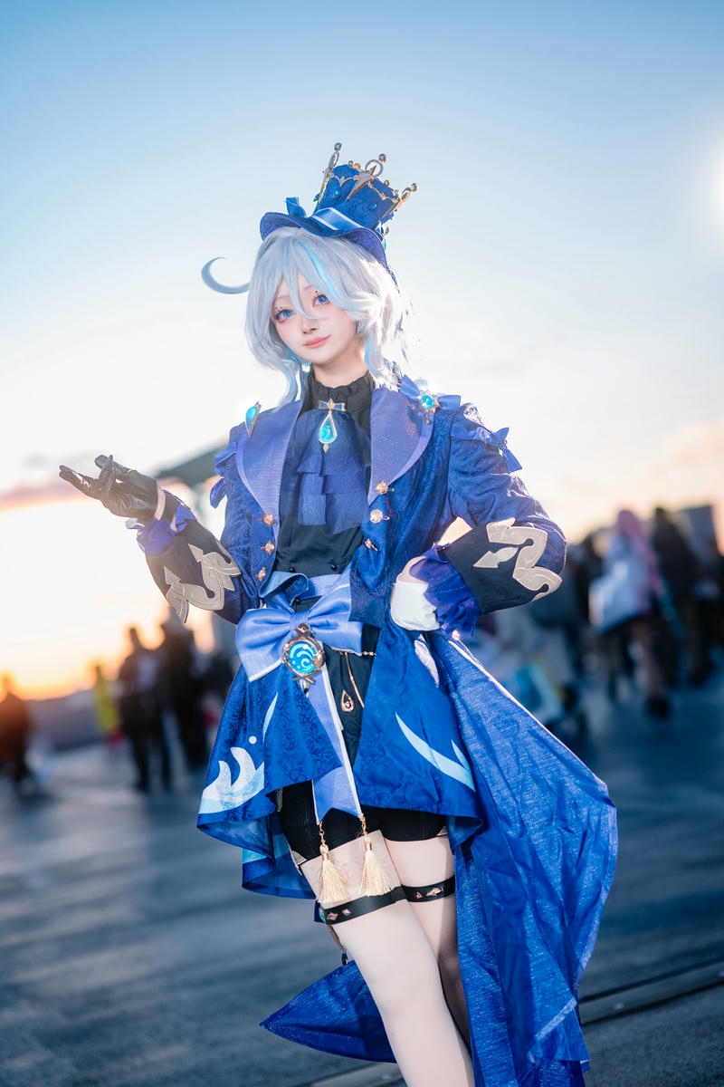 cosplay furina cute