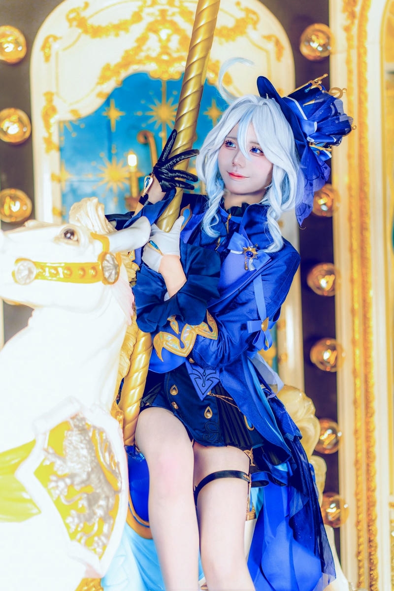 cosplay furina khiêu dâm
