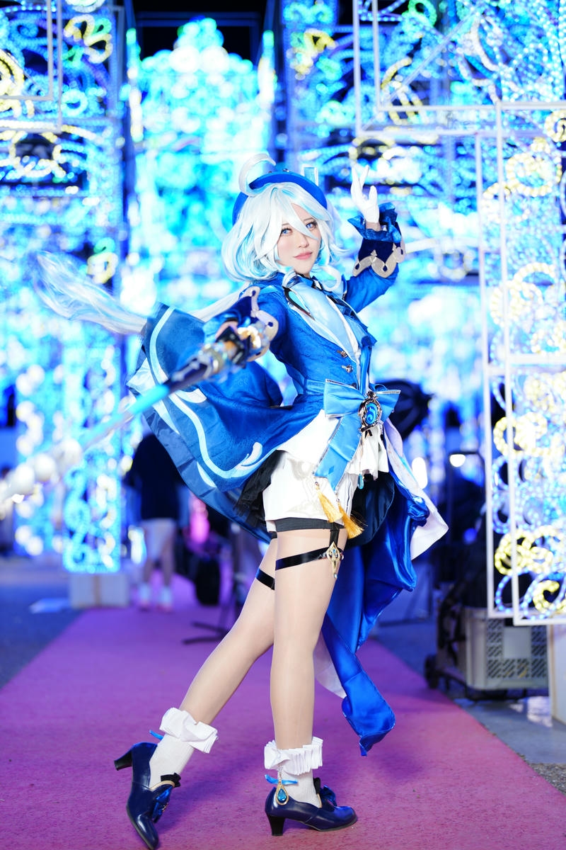 cosplay furina khoe