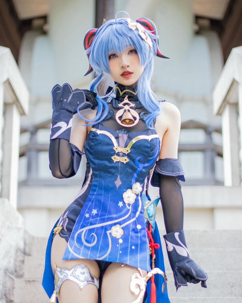 cosplay ganyu quyễn rũ