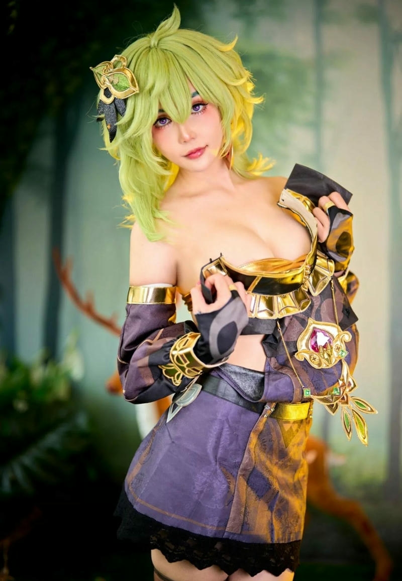 cosplay genshin sexy