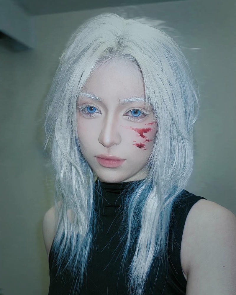 cosplay gojo tóc trắng