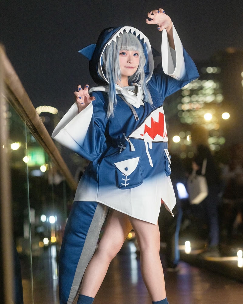 cosplay gura cực xinh