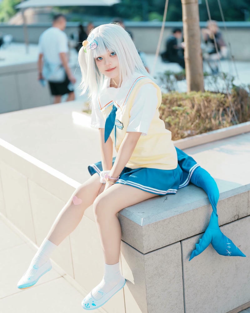 cosplay gura xinh