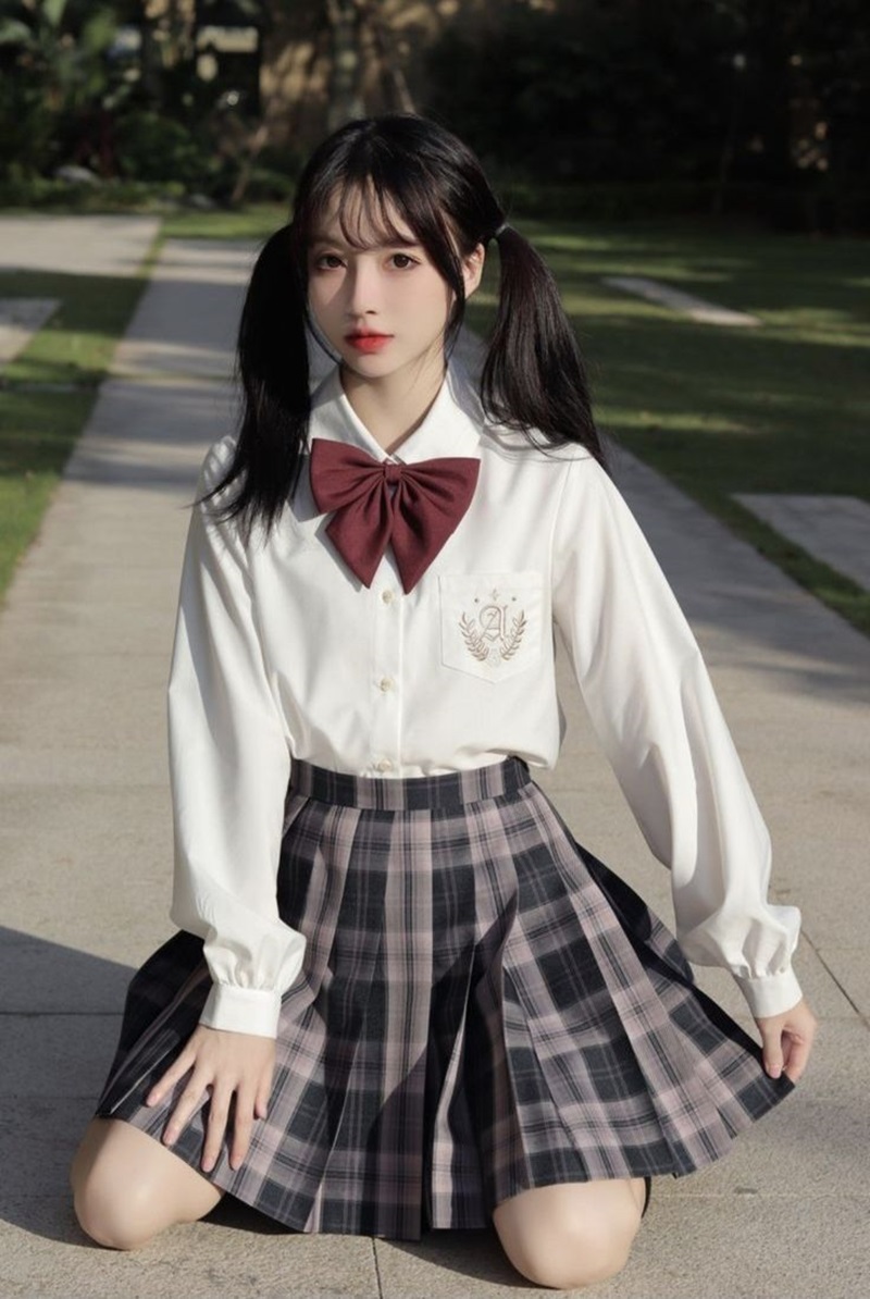 cosplay học sinh dễ thương nhất