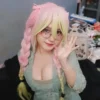 [82+] Kiểu cosplay luyến trụ khiến cộng đồng mạng phát sốt