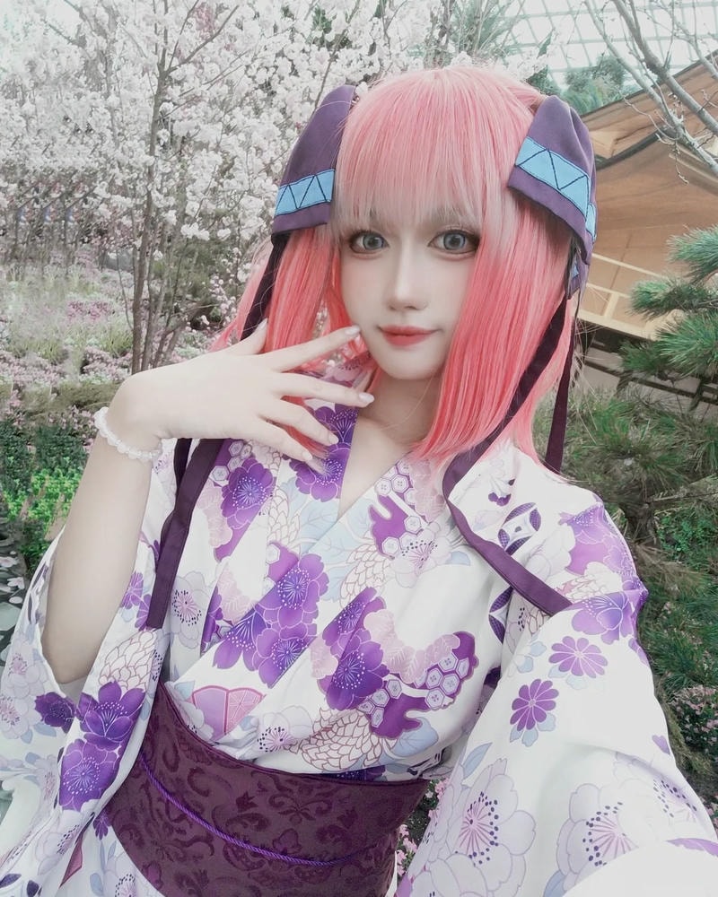 cosplay nino mặc kimono