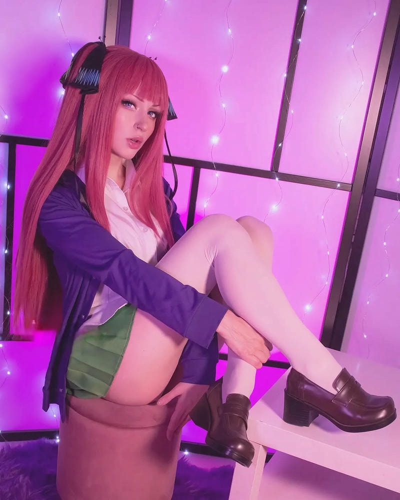 cosplay nino mông to