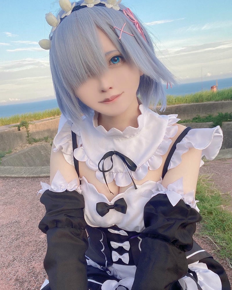 cosplay rem xinh