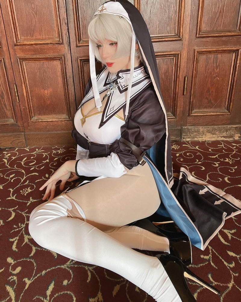 cosplay sơ quyễn rũ