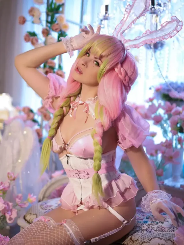 [82+] Kiểu cosplay luyến trụ khiến cộng đồng mạng phát sốt