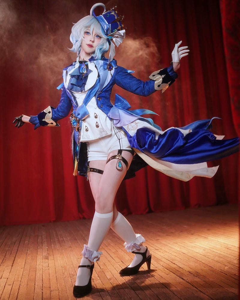 furina cosplay