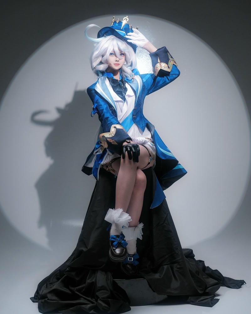 hình ảnh furina cosplay dễ thương